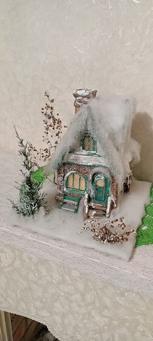 Новогодний домик под ёлочку