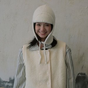 Шапка ушанка, женская, вязаная, теплая