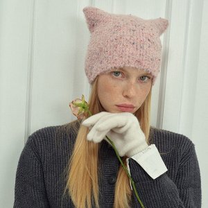 Шапка с ушками, теплая, вязаная