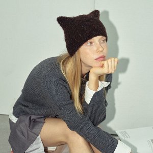 Шапка с ушками, теплая, вязаная