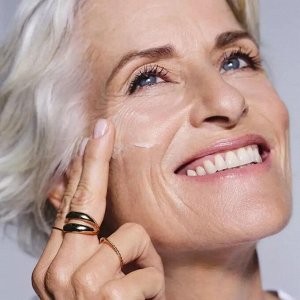 Дневной крем для лица «Лифтинг и упругость» SPF 20
