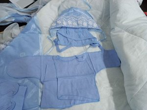 Конверт одеяло на выписку зимний комплект из 6 предметов цвета при заказе
