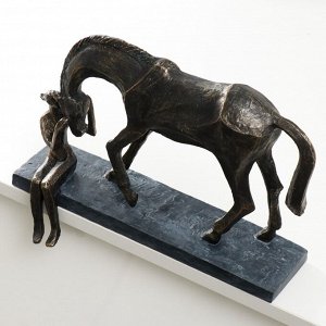 Фигурка полистоун настольная »Девушка с конём» под металл, 32,6х11х25,2 см