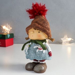 Фигурка новогодняя полистоун «Девочка в платье с зайчиками в кармашках», 9,5х7,5х17 см