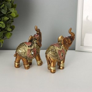 Фигурка полистоун «Африканский слон в золотой, ажурной попоне», 8.5x7x3 см, МИКС