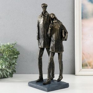 Фигурка полистоун «Молодая пара», под металл, 13.4x11.8x34 см