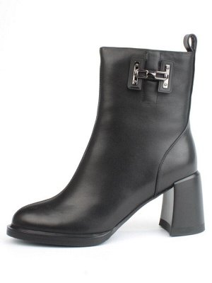 04-M3-L810 BLACK Ботинки зимние женские (натуральная кожа, натуральный мех)
