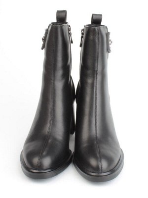 04-M3-L810 BLACK Ботинки зимние женские (натуральная кожа, натуральный мех)