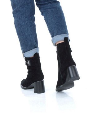 04-M3-L811 BLACK Ботинки зимние женские (натуральная замша, натуральный мех)