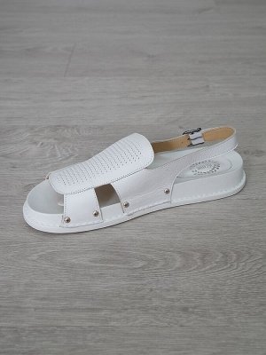 Босоножки женские ASCALINI бел от 1 шт.