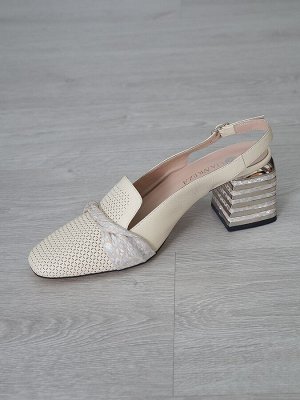 Босоножки женские LIANREZA 06115 \09-596 (8) от 1 шт.