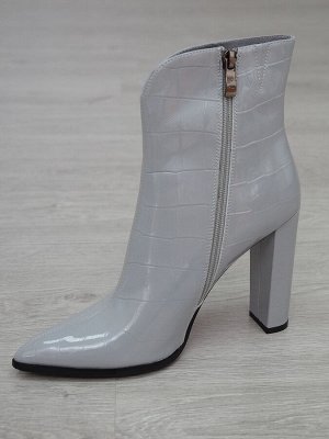 Полусапожки женские POPULAR FASHION A40B-549JZ (8) от 1 шт.