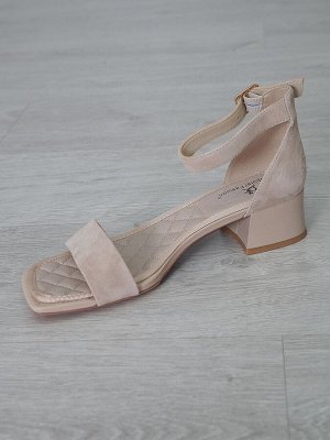 Босоножки женские POPULAR FASHION BE47F-66S (8) от 1 шт.