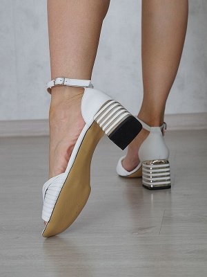 Босоножки женские LIANREZA 0679 \597-0152 (8) от 1 шт.