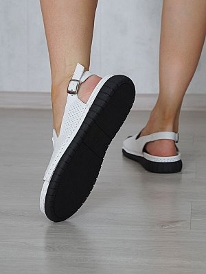 Сандалии женские LIANREZA 0648/300-02