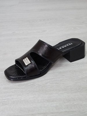 Шлепанцы кожаные IVANKA 1342-01 (8) от 1 шт.