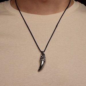 Кулон мужской «Коготь» узор, цвет чернёное серебро на чёрном шнурке, 50 см