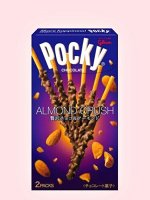 Хрустящее печенье в молочном шоколаде с миндалем Pocky Almond Crush / Палочки Покки миндаль в шоколаде 66 гр Японские сладости