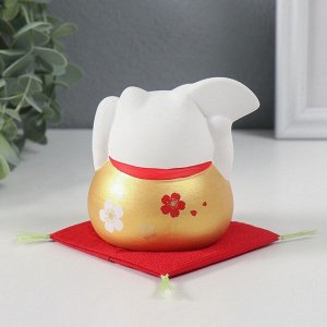 Фигурка керамика «Кот Манэки-нэко с веером», золотой, 8x8x8.5 см
