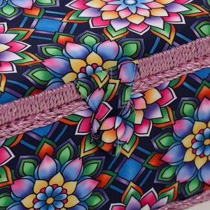 Шкатулка для рукоделия и шитья «Цветы калейдоскопа», хранение ниток, иголок, мелочи, 19х26х14,5 см