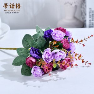 Цветок Прекрасный искусственный букет роз.30*3см