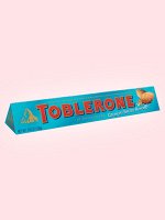 Молочный шоколад с миндальной крошкой и  нугой Toblerone Almond Crunchy 100гр