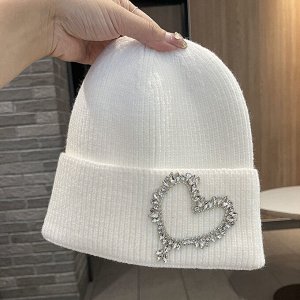 Aljenda Шапка белая с сердечком 54-60 см