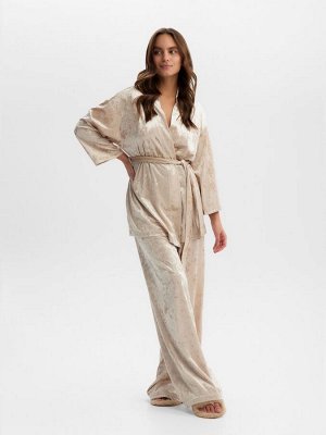 Пижама женская (жакет, брюки) KAFTAN Velvet, бежевая