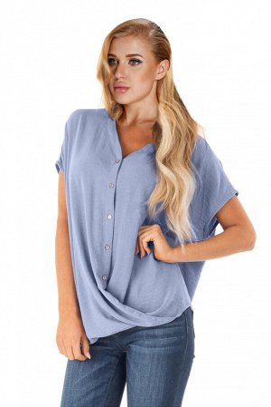 Голубая блуза-рубашка с имитацией запаха