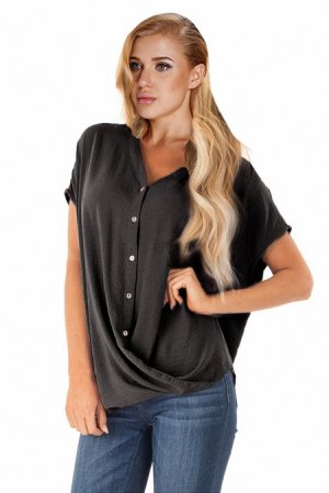 Черная блуза-рубашка с имитацией запаха