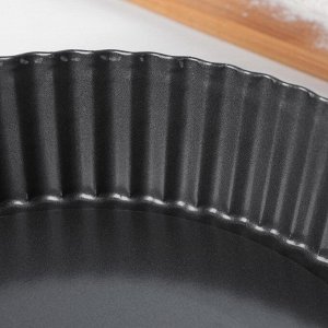 Форма для выпечки Доляна «Жаклин. Рифлёный круг», 24х5 см, со съёмным дном, антипригарное покрытие, цвет чёрный