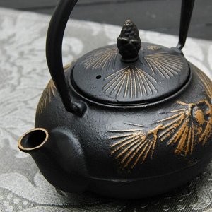 Чайник «Циру. Золото», 500 мл, с ситом, цвет чёрный