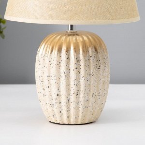 Настольная лампа с абажуром RISALUX «Нике», 1xЕ14, 40 Вт, бежевый, 22x22x32 см