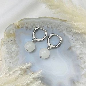 Серьги из белого Нефрита