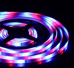 Светодиодная RGB лента с пультом управления, 5 метров