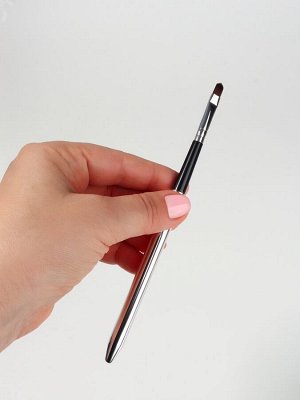 Кисть для макияжа, компактная, 17.5 см, чёрная, серебристая