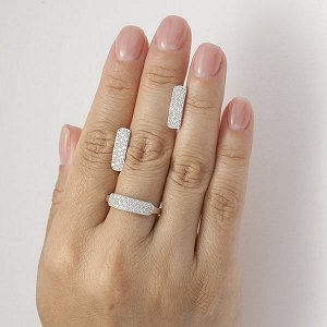 Серебряное кольцо с бесцветными фианитами - 1140
