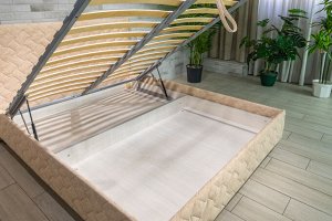 Кровать Бинго 1,6 с подъемным механизмом металлическое основание