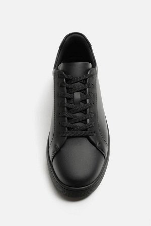 Обувь ЦВЕТ как на первом фото ОДНОЦВЕТНЫЕ ШИРОКИЕ КРОССОВКИ (EINFARBIGER SNEAKER MIT WEITEM SCHNITT) Однотонные кроссовки. Верхний материал однотонный. Подошва с более широким вырезом. СОСТАВ МАТЕРИАЛ