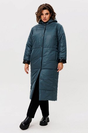 Пальто Пальто Rumoda 2236 зелено-черный 
Состав: ПЭ-100%;
Сезон: Осень-Зима
Рост: 164

Пальто женское ДВУХСТОРОНЕЕ с капюшоном, на утеплителе ISOSOFT (300 г/м2 Бельгия). Прямого силуэта. По переду в 