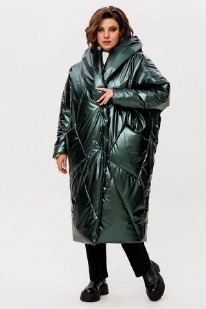 Пальто Пальто Rumoda 2235 зеленый 
Состав: ПЭ-100%;
Сезон: Осень-Зима
Рост: 164

Пальто женское с капюшоном, на утеплителе ISOSOFT (200 г/м2 Бельгия), свободного силуэта зауженное к низу. По переду и