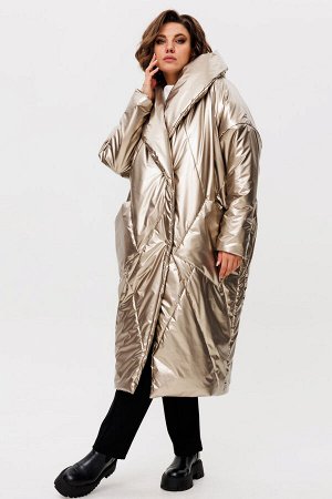 Пальто Пальто Rumoda 2235 золотой 
Состав: ПЭ-100%;
Сезон: Осень-Зима
Рост: 164

Пальто женское с капюшоном, на утеплителе ISOSOFT (200 г/м2 Бельгия), свободного силуэта зауженное к низу. По переду и