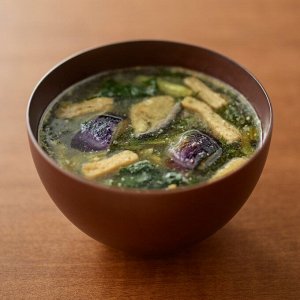 MUJI - суп из жареных баклажанов и шпината
