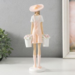 Фигурка полистоун «Девушка с ведёрками цветов», 10.5?6.5?26.5 см