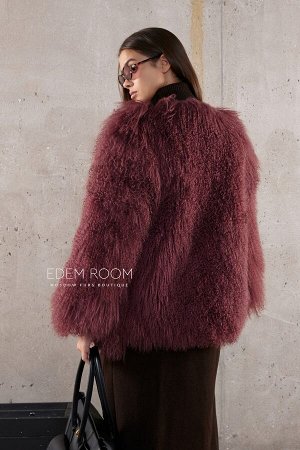 Короткая шуба из ламы