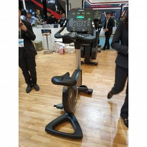 Велотренажер вертикальный Insight Fitness EB8600 (LED)