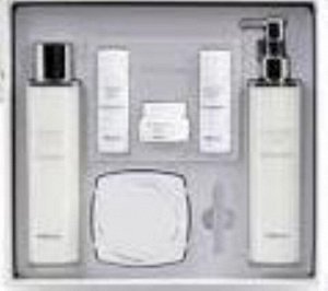 Набор косметики для лица сапфир с коллагеном WellDerma Sapphire Collagen Impact Special Set, 100мл*2шт+50мл+50гр+1шт