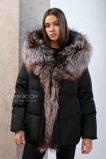 Пуховая куртка с мехом