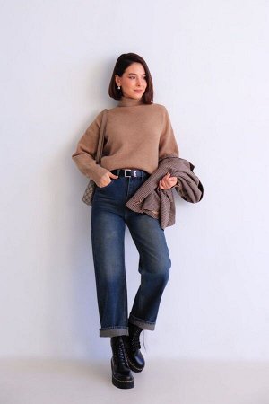 Джинсы + ДЛИНА: 97 (+-3) см.
+ СОСТАВ: хлопок 95%, эластан 5%
+ ПАРАМЕТРЫ МОДЕЛИ: 81/60/91, рост модели 165 см.
+ ОБРАЗЕЦ НА МОДЕЛИ: 42

Произведено в КНР под контролем бренда.