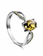 Серебряное кольцо, украшенное натуральным зелёным янтарём и фианитами «Ренессанс», 906304520